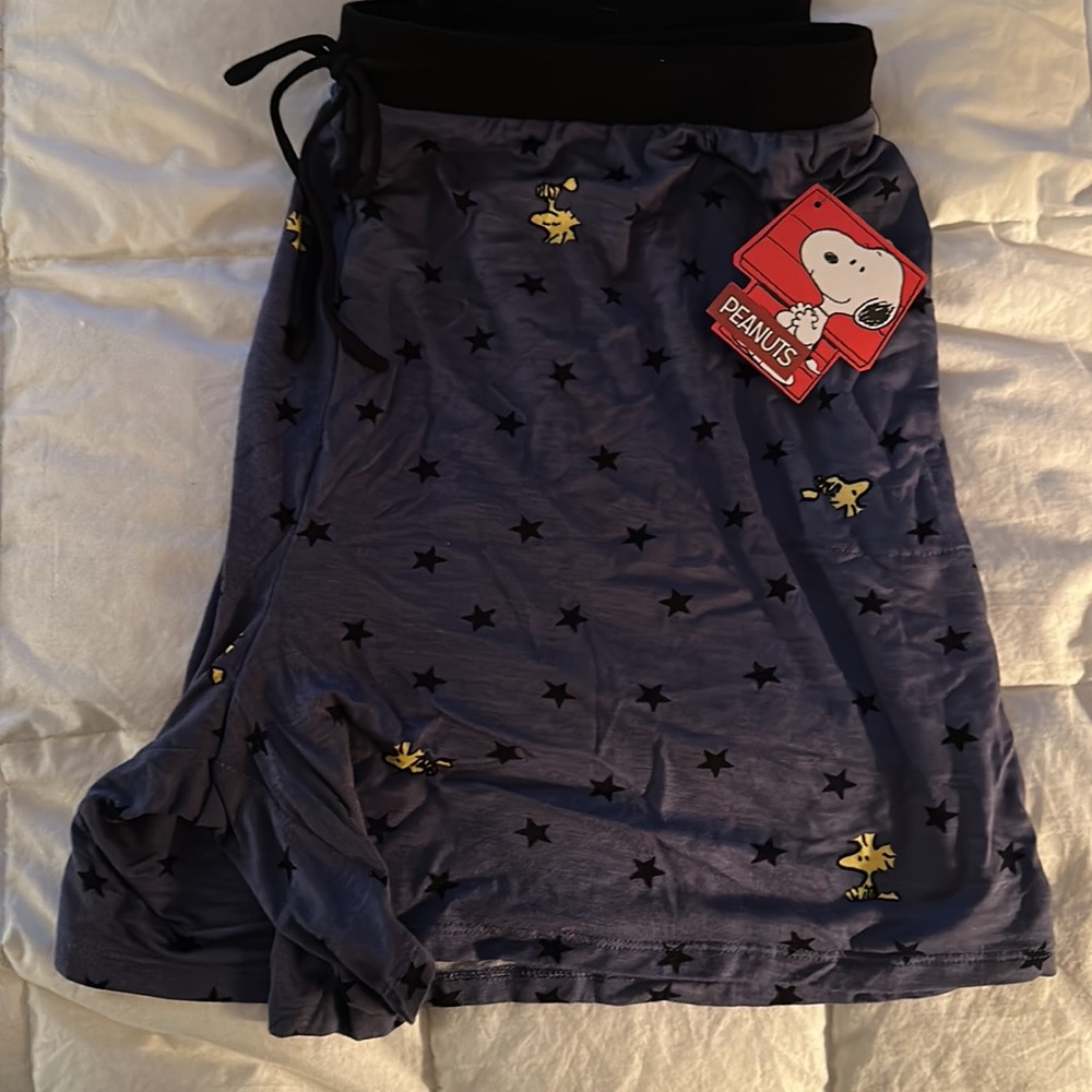 NWT Peanuts Snoopy & Woodstock sleep Shorts - Picture 2 of 5